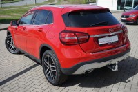 Mercedes-Benz GLA 200 Standard