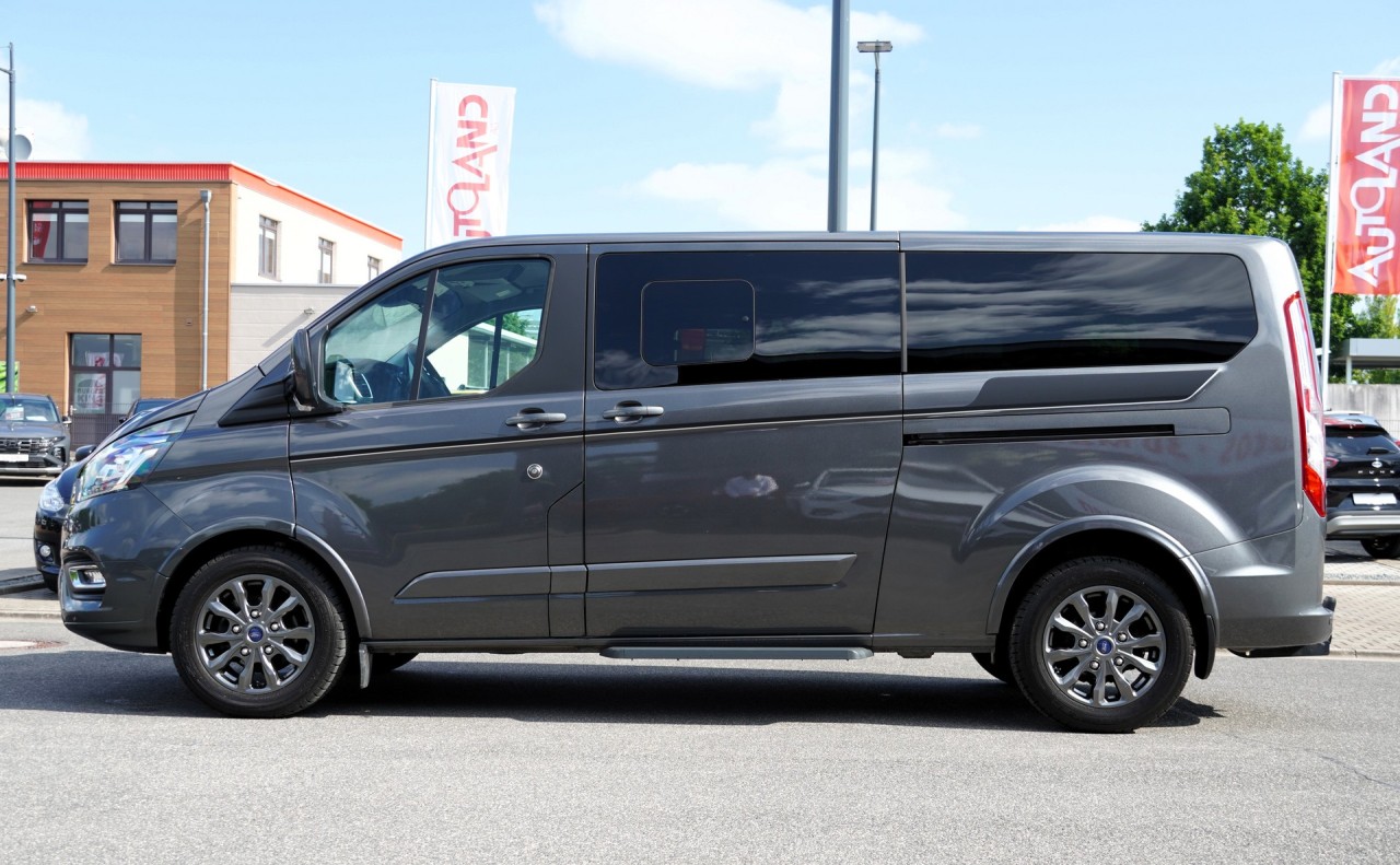Ford Tourneo Custom 2.0 TDCi
