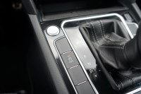 VW Passat Variant 1.5 TSI DSG 2x R-Line