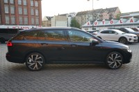 VW Golf VIII Variant 1.5 TSI Active