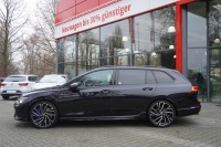 VW Golf VIII Variant 2.0 R 4Motion