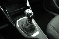 Peugeot 208 PureTech 100