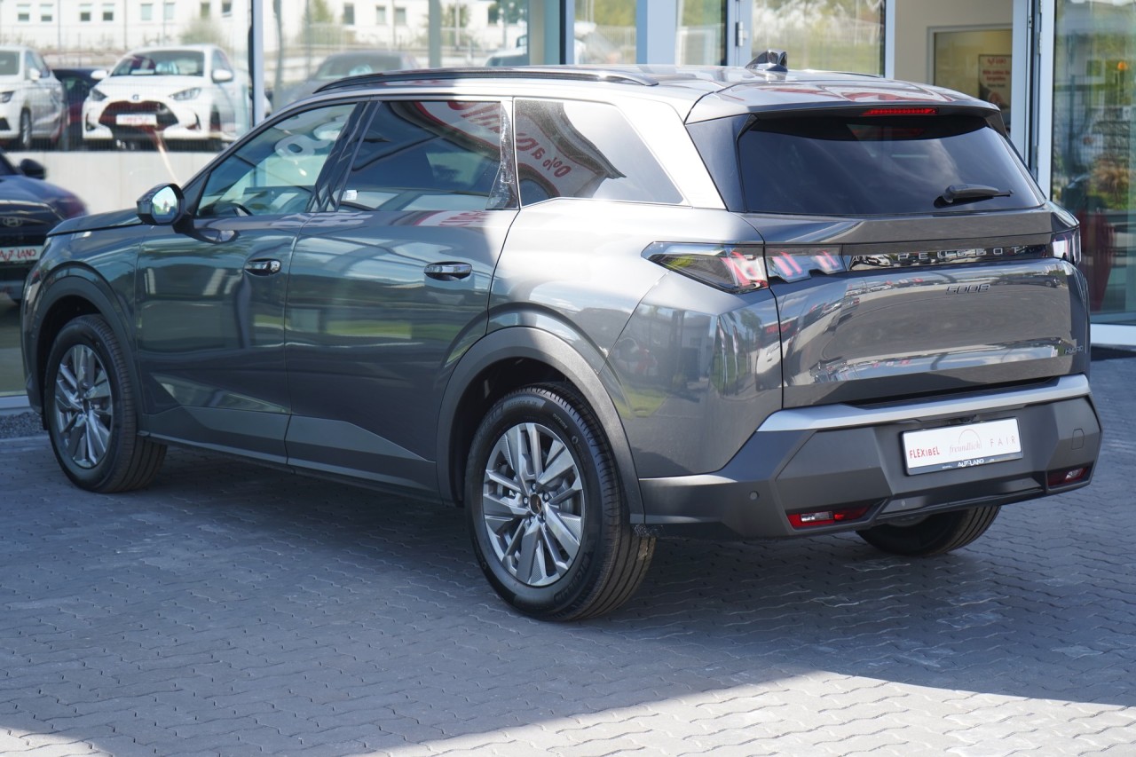 Peugeot 5008 1.2 mHEV Aut.