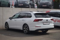 VW Golf VIII Variant 1.5 TSI R-Line