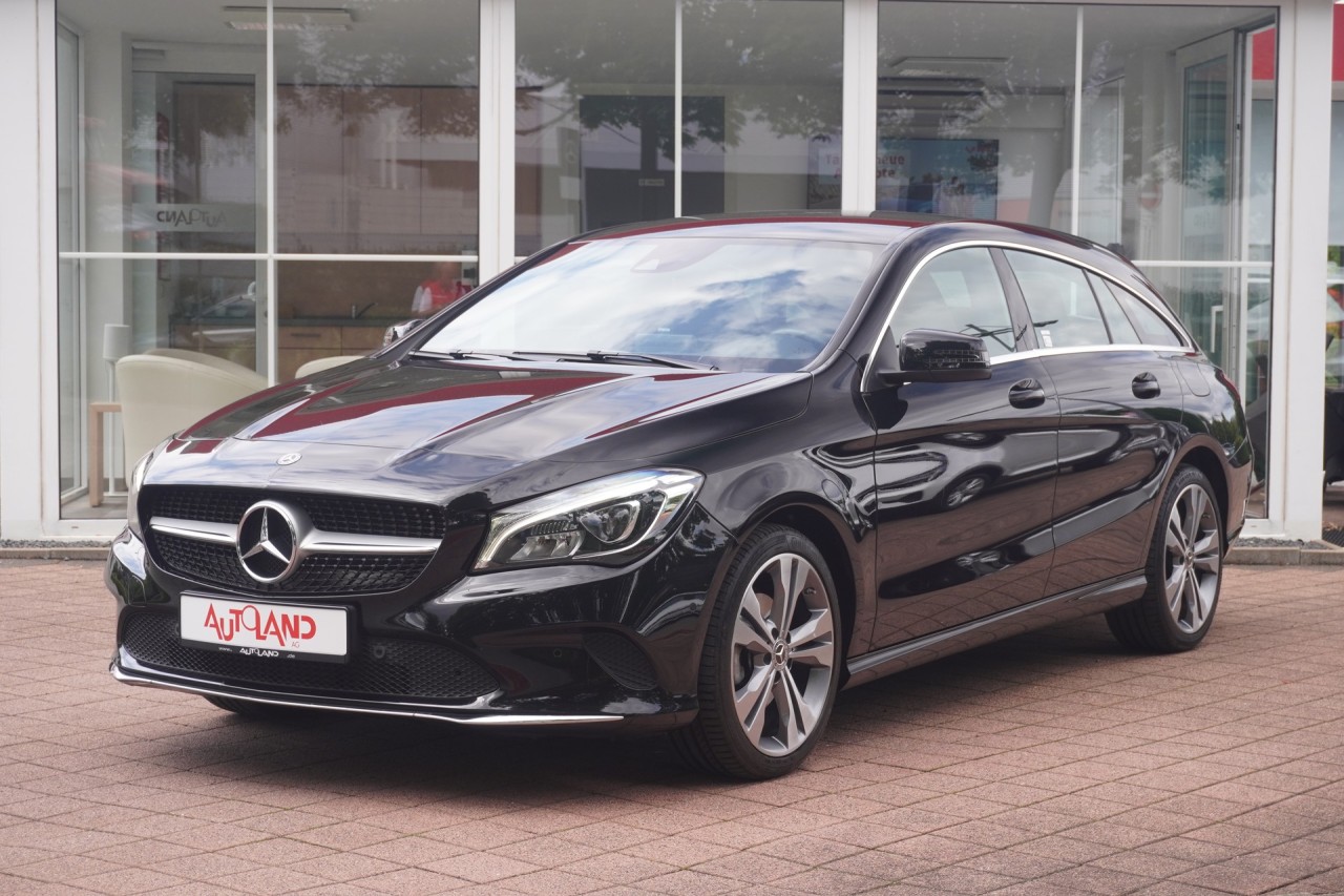 Mercedes-Benz CLA 180 AMG Line