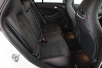 Mercedes-Benz CLA 200 Shooting Brake AMG Line