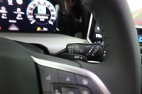 VW Golf VIII Variant 1.5 TSI DSG