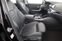 BMW 330 e Touring Sport Line