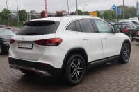 Mercedes-Benz GLA 200 Progressive