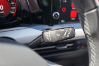 VW Golf VIII 1.0 TSI Life