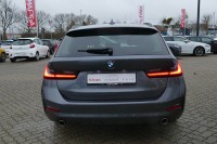 BMW 318 318d Touring Advantage Aut.