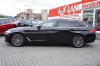 BMW 520 520dA Touring Sport Line