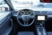 Skoda Superb Combi 2.0 TDI Style DSG