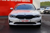 BMW 330 e Advantage
