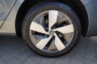 VW Passat Variant 1.5 eTSI DSG