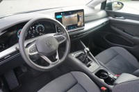 VW Golf VIII Variant 1.5 TSI