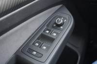 VW Golf VIII Variant 2.0 TDI R-Line DSG