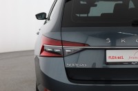 Skoda Superb Combi 1.5 TSI DSG Ambition