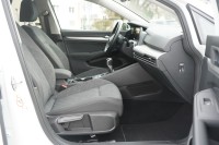 VW Golf VIII Variant 1.5 TSI Life