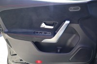 Mercedes-Benz CLA 200 AMG Line