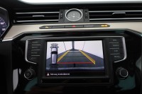 VW Passat Variant 1.8 TSI DSG R-Line