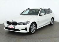 BMW 330e Touring LED Navi ACC Leder Kamera DAB PDC