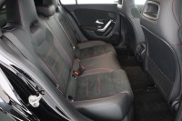 Mercedes-Benz A 250 e AMG Line