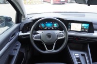 VW Golf VIII 1.0 Life eTSI DSG