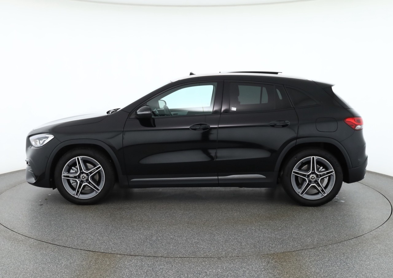 Mercedes-Benz GLA 250 AMG Line 4Matic