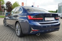 BMW 330 330dA Luxury Line