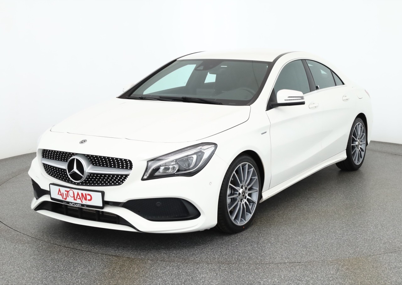 Mercedes-Benz CLA 200 AMG Line
