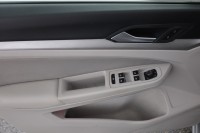 VW Golf VIII Variant 1.5 TSI Life