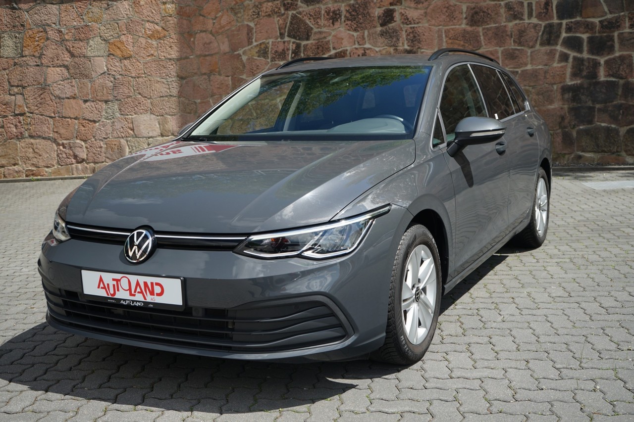 VW Golf VIII Variant 1.0 TSI