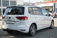 VW Touran 2.0 TDI IQ.DRIVE