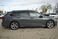 VW Golf VIII Variant 2.0 R-Line DSG