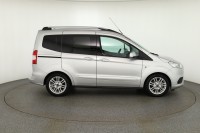 Ford Tourneo Courier 1.5 TDCi Titanium