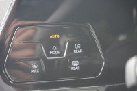 VW Golf VIII Variant 1.0 eTSI
