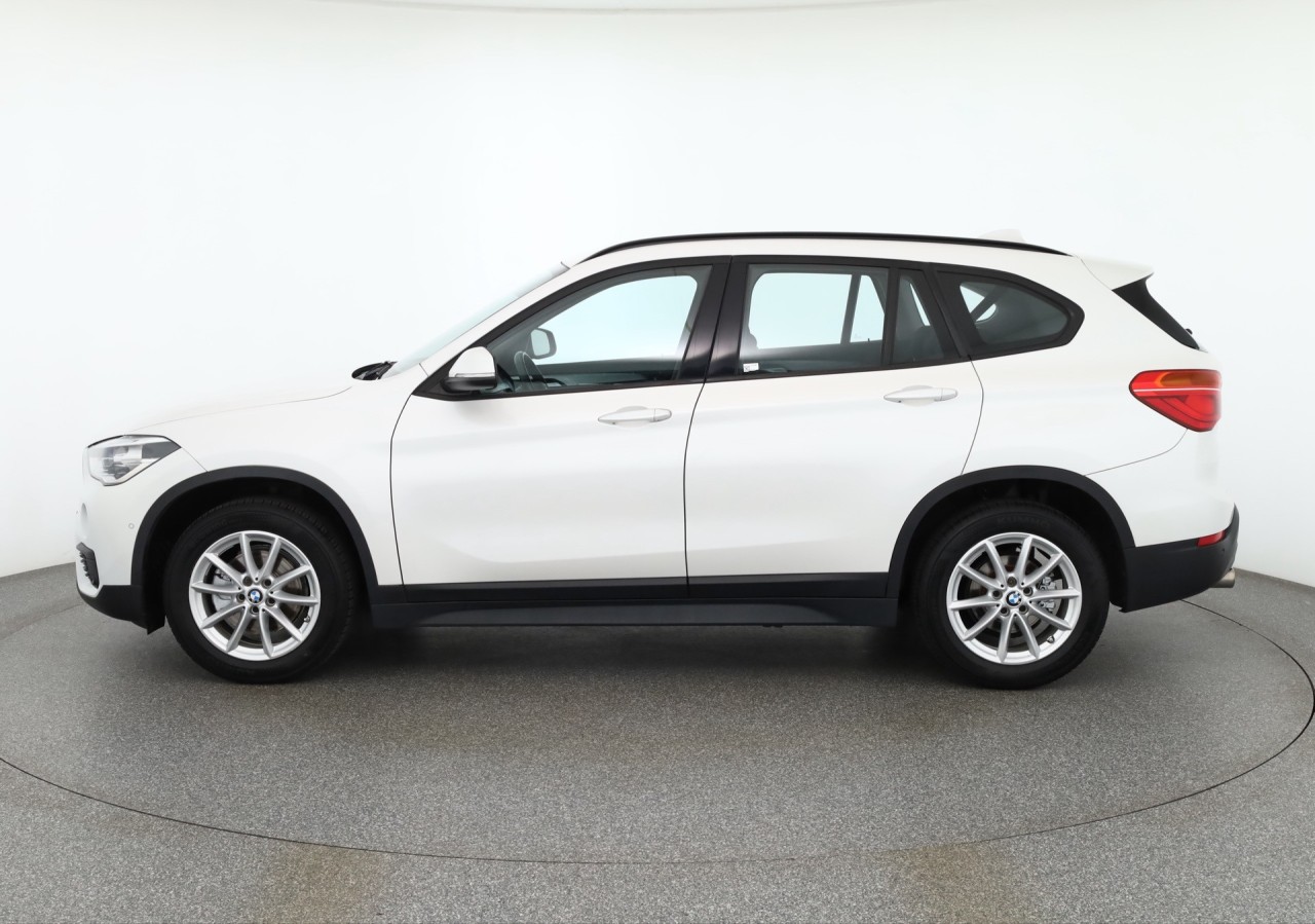 BMW X1 18i sDrive Advantage