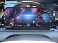 VW Golf VIII 1.5 eTSI R-Line