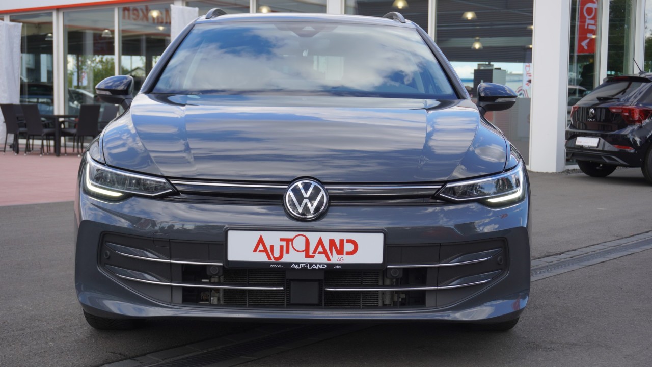 VW Golf VIII Variant 1.5 eTSI Goal DSG