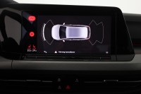 VW Golf VIII Variant 1.5 eTSI DSG Life