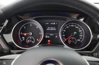 VW Touran 2.0 TDI DSG IQ-Drive