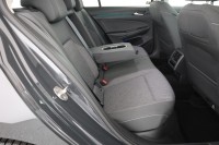 VW Golf VIII 1.0 TSI Move