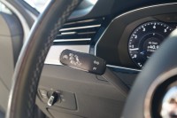VW Passat Variant 1.8 TSI DSG R-Line