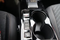 Peugeot 2008 1.2 Hybrid 145 Aut.