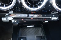 Mercedes-Benz A 200 A200 AMG Line