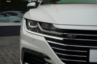VW Arteon 2.0 R-Line 4Motion