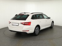 Skoda Superb Combi 2.0 TDI DSG