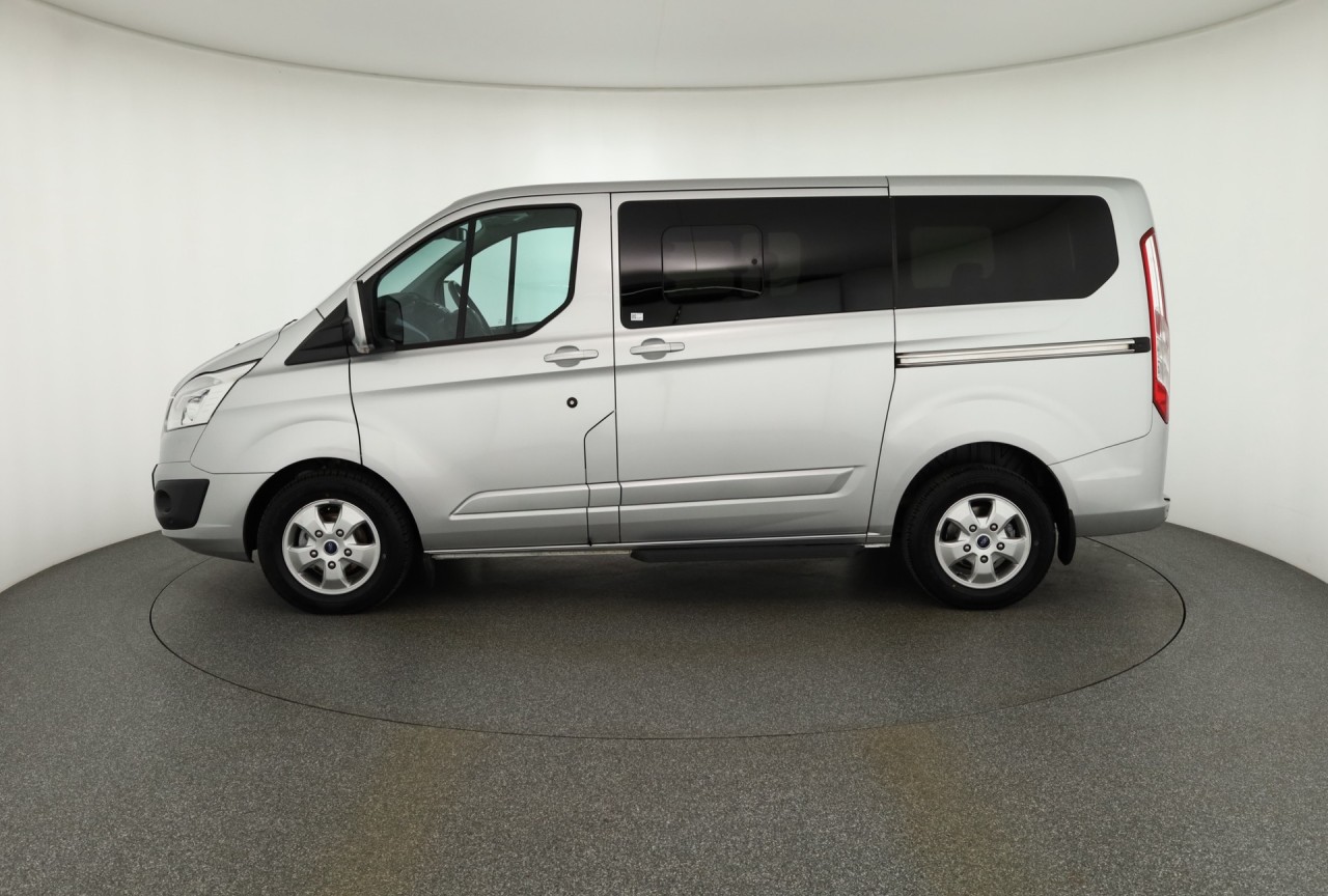 Ford Tourneo Custom 2.0 TDCi Titanium