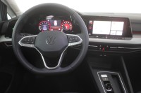 VW Golf VIII Variant 1.0 eTSI DSG